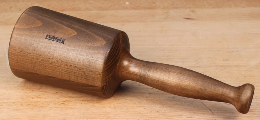 Round woodworkers mallet