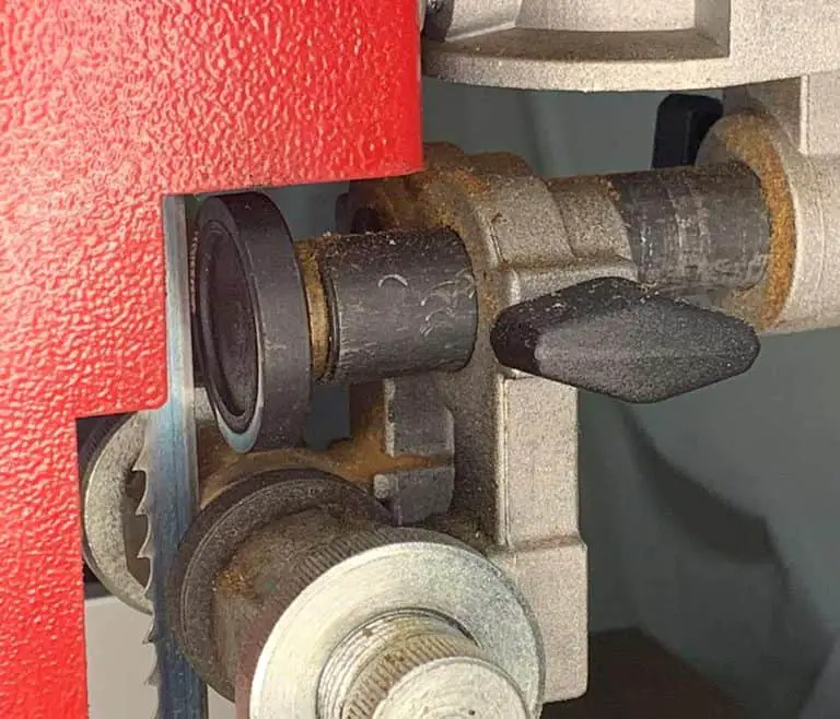 10 Reasons Why Your Bandsaw Blade Keeps Breaking