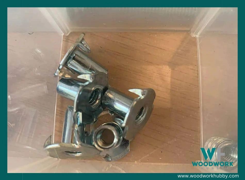 Can You Put A Nut On A Wood Screw? 3 T nuts