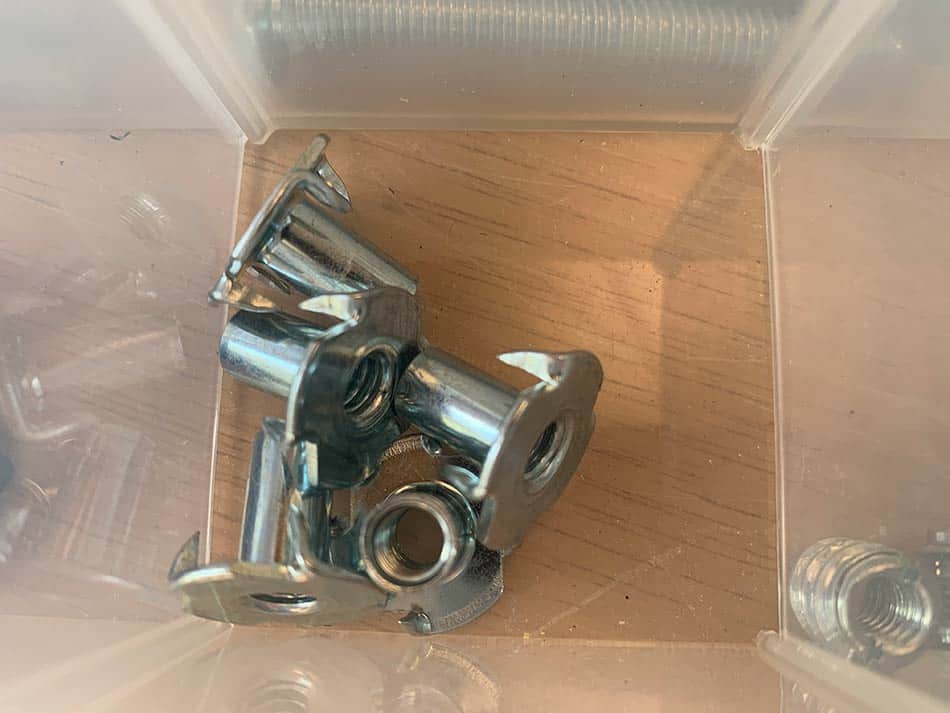 Can You Put A Nut On A Wood Screw? 3 T nuts