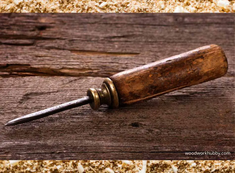 7 Ways To Cut A Hole In Wood WITHOUT Power Tools 5 Woodworking Awl