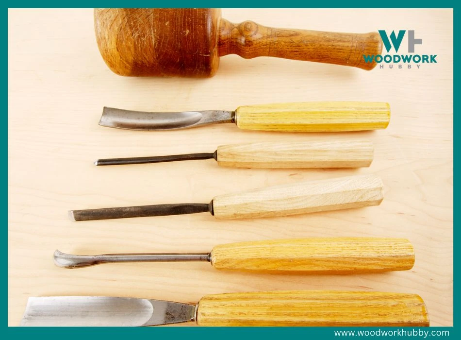 Carving In The Round (Expert's Guide For Beginners!) 3 carving tools